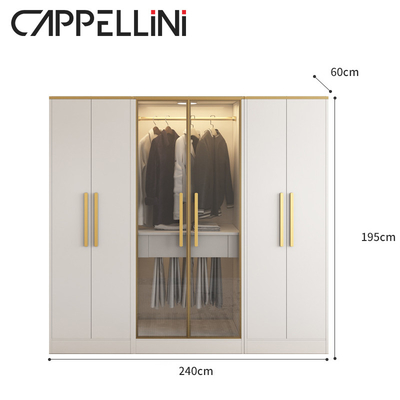 Vestuário do armazenamento do quarto de Multispace com a porta articulada espelho