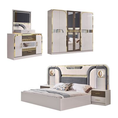New Design Complete Turkish Bedroom Sets Luxury King Size Bedroom 5 peças Quadro de madeira duplo Modern Bedroom Furniture Set